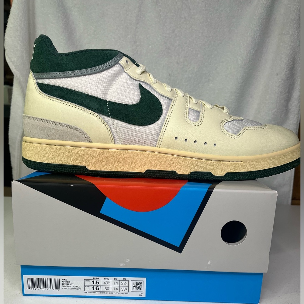 Nike Mac Attack Sail Fir Size 15